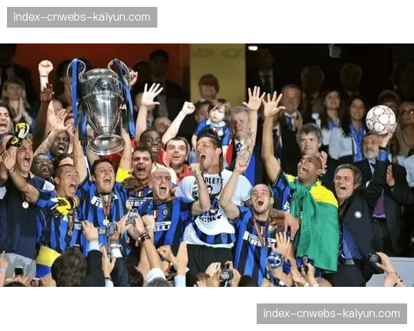 国际米兰2-2都灵仍10分领跑，下轮取胜即可提前夺冠